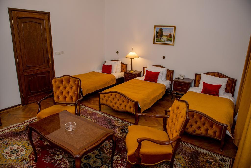 Hotel Grand Valjevo Exterior photo